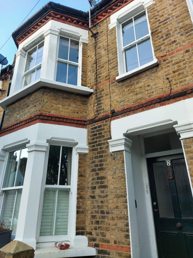 2 Rooms in 3 Bed Flat in Southfields, Wandsworth Main Photo