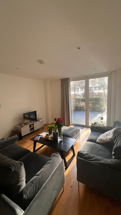 ✨Modern Double Room in Stratford (E20) Main Photo