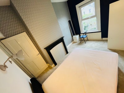 Double room near Bexleyheath station Main Photo