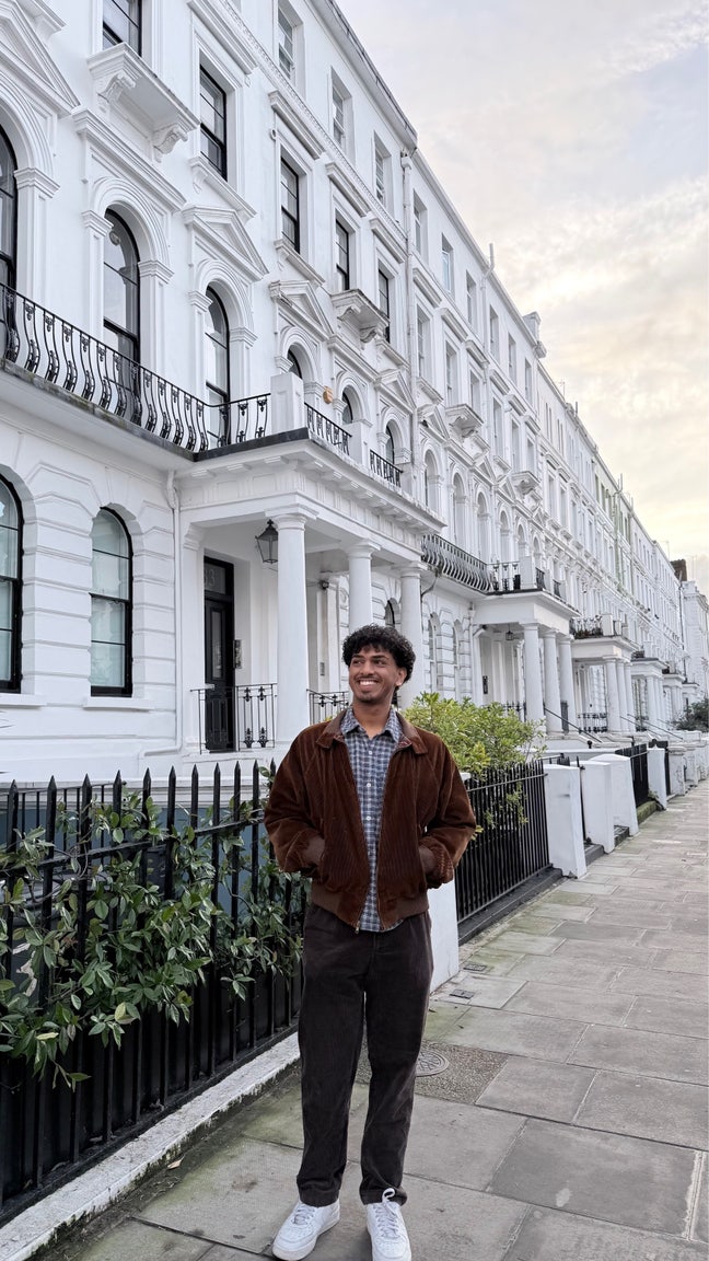 Summer stay near Canary Wharf Main Photo