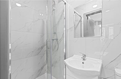 Luxury en-suite room-Bills included  Main Photo