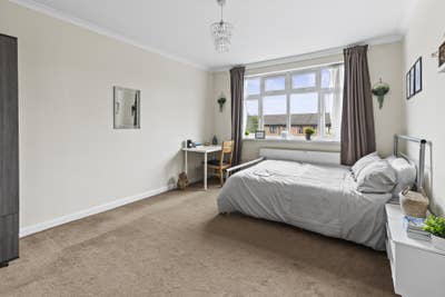 🆕Modern 5-Bed House Share in Feltham Main Photo