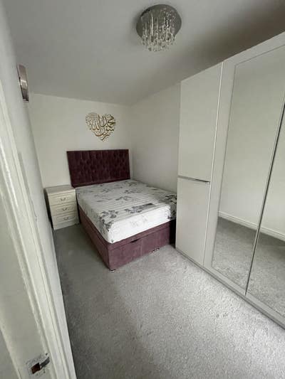 Double bedroom ground floor Main Photo