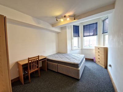 Double Rooms Available , Heaton Main Photo