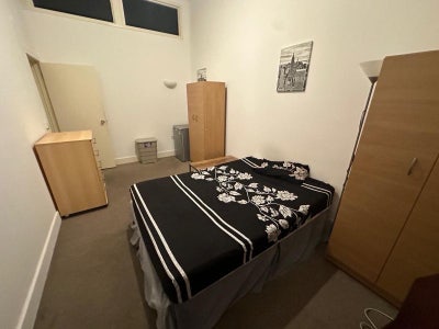 ✨ 🛏️ Double Room to Let in/ Willesden  Main Photo