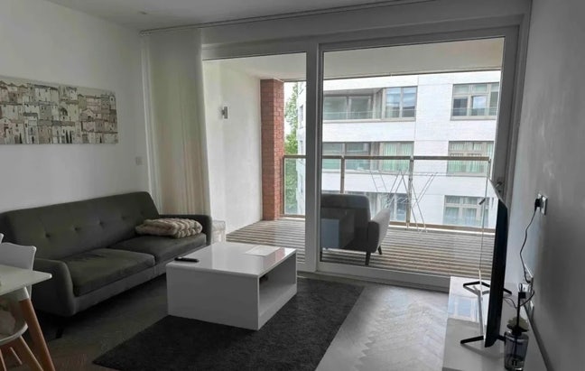 One stop away from Kings Cross Main Photo