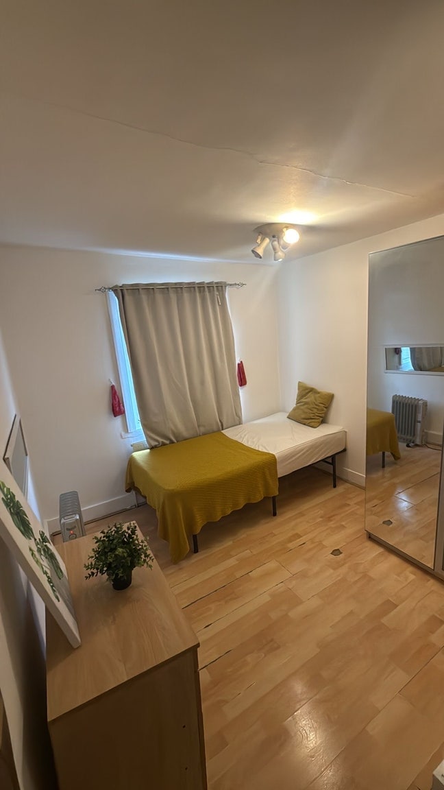 Amazing Room in Willesden Green-Cheap Single Main Photo