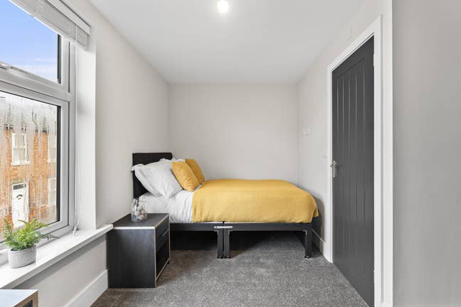 ⭐Sublime Studio To Rent In Derby  Main Photo