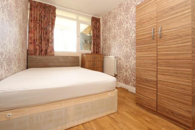 Cheap Room  Next to Bakerloo Line!  Main Photo