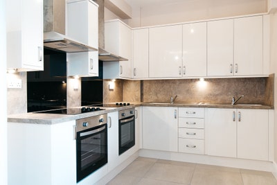 🏡 Spacious 6-Bed Professional House Share Main Photo