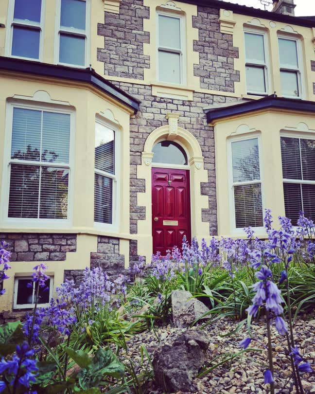 Super King Size Room in Detached Victorian House Main Photo