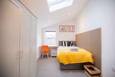 Stunning Rooms To Let🏡 Next To High Street ✅  Main Photo