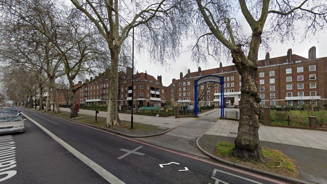 DSS - Double Room Available in Stamford Hill N16 Main Photo