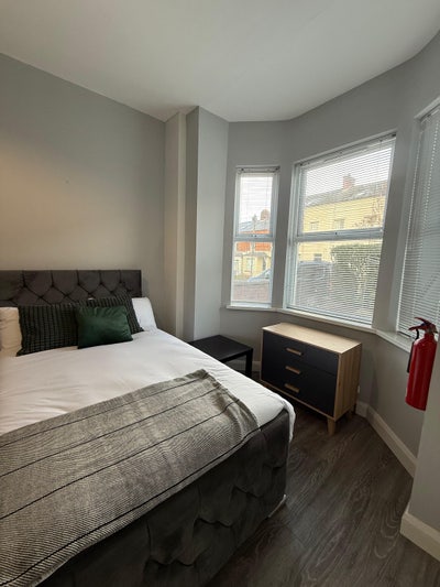 Ideal Location for Hospital’s and University 🏥🎓📚 Main Photo