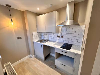 INCOMING: Studios & En-Suites in Beech Avenue NG4 Main Photo