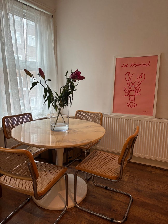 Chic apartment beside Broadway Market Main Photo