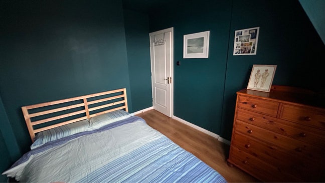 Room for rent Main Photo