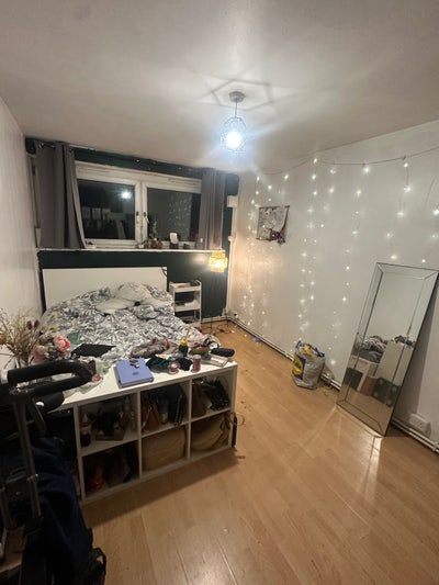 ⭐️Double Room Available in Southfields Main Photo