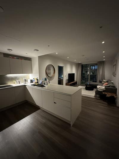 Double Ensuite Room with Rooftop Pool/Terrace Main Photo