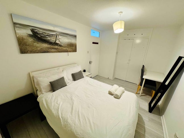 3bedroom Morden flat to-let’s   Main Photo