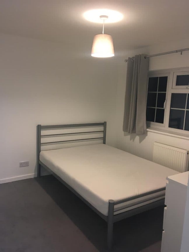 Ensuite Double room with Kichenette Main Photo