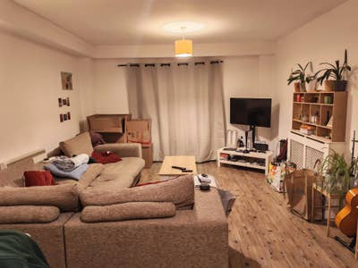 Double Room with Private Bathroom – JQ Main Photo