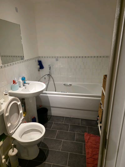 Double room ensuite for rent  Main Photo