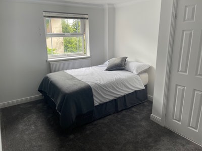 Lovely Double Room Town Centre Location Main Photo