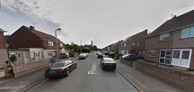 DSS- Studio Flat Avaialble in Hayes Hillingdon EB3 Main Photo