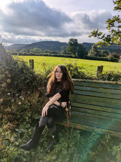 Looking for Room/flatmate Main Photo