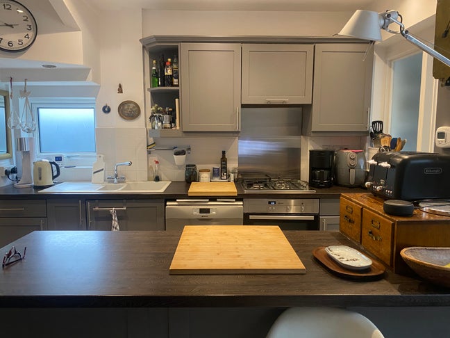 Bright and cosy double room. Main Photo