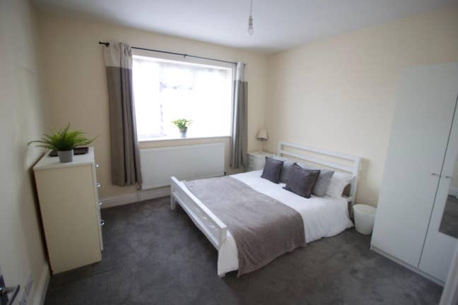 Stunning Dbl Room with Ensuite - All Bills Incl. Main Photo