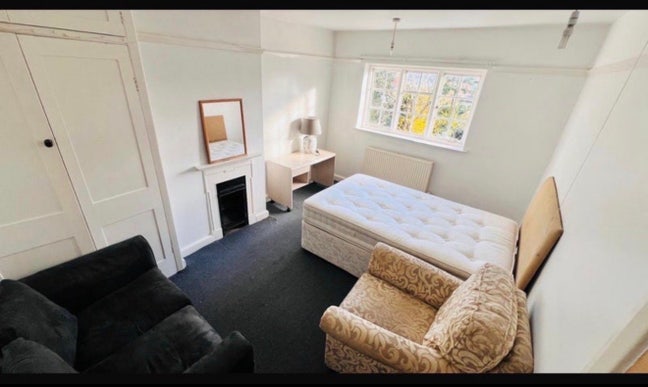 Double Bedroom to Rent Prime Location Headington  Main Photo