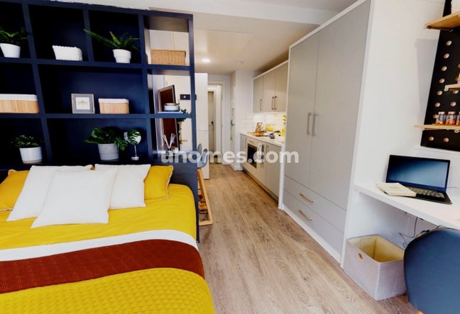 Prime Central London Studio IQ Bloomsbury &pound;650pw Main Photo