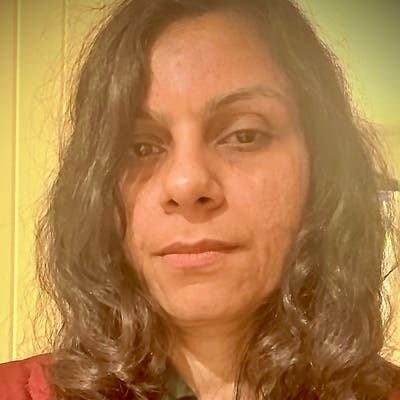 I m a care worker by profession and works mos... Main Photo