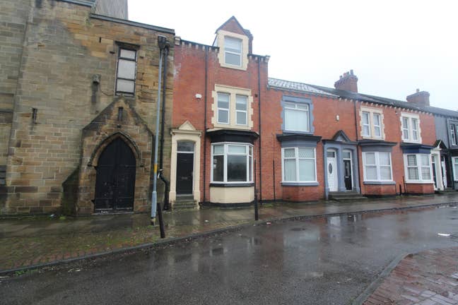 Fully Refurbished 6 Bedroom HMO – Prime Location Main Photo