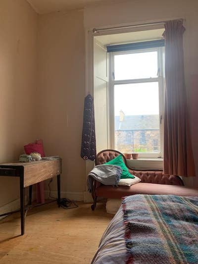 1 Bed Flat for rent until April, possible longer  Main Photo