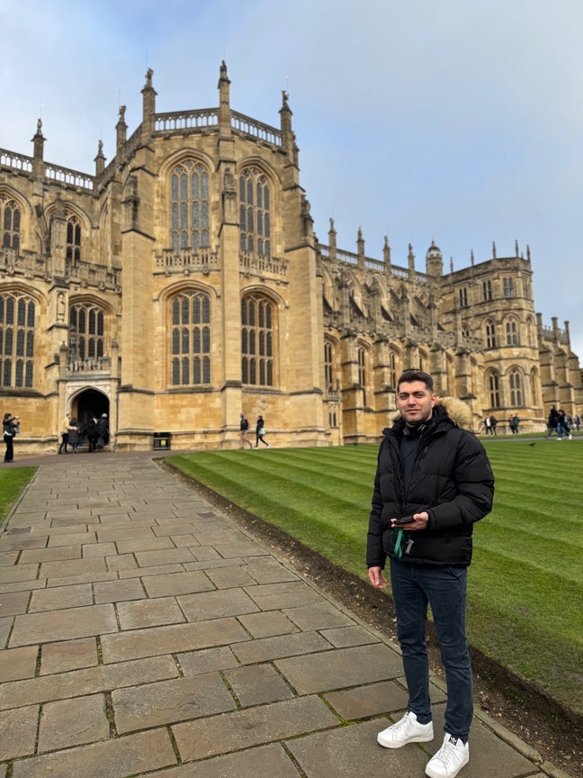 I am a Phd student looking for a flat share or ... Main Photo