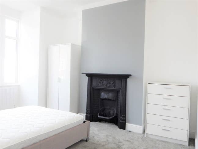 Kettering street, Streatham, London, SW16 6QA Main Photo