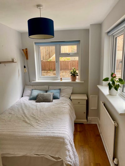 Double room with garden view in Clapham North Main Photo