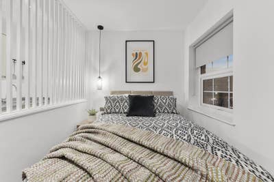 Eastbourne Station Studio | &pound;1,050 Bills Inc Main Photo