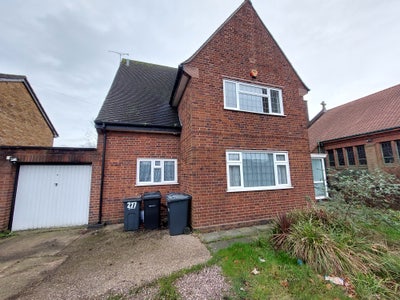 Spacious 6 bedroom property in Birmingham Main Photo