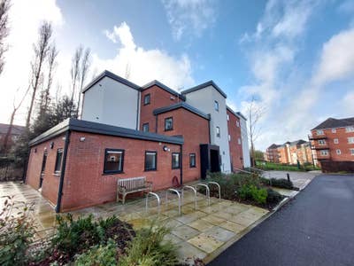 1 Bedroom Apartments in Edgbaston &pound;800pcm Main Photo