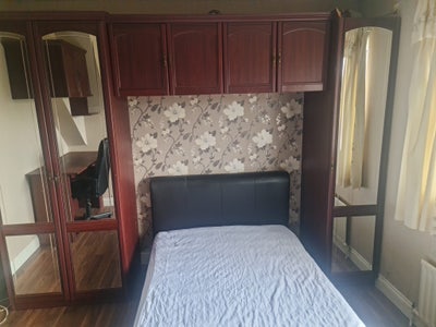 House Share Double Room Main Photo