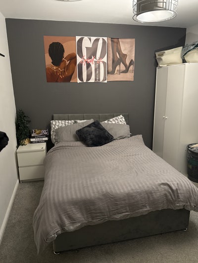 Double Room Available - 25 Mins from City Centre Main Photo