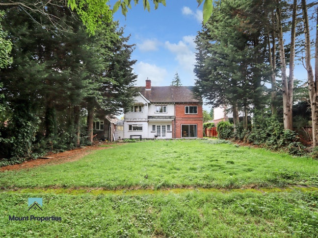 En-Suite Double Room with Private Entrance – CV4 N Main Photo