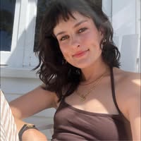 Fun friendly 26yo moving to UK Main Photo