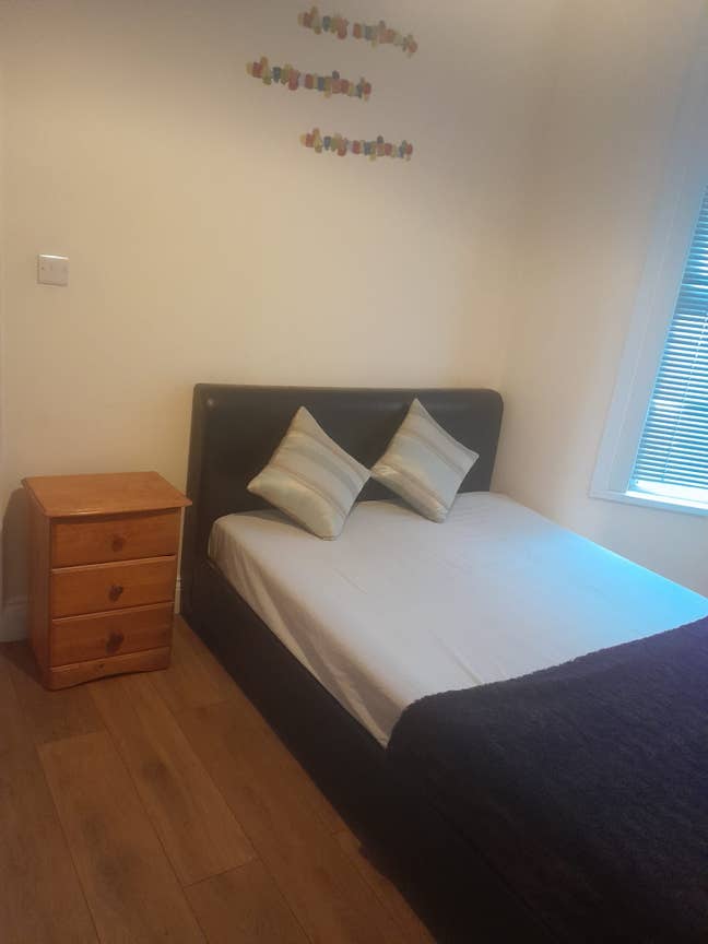 Double Room to Rent at Blackhorse Road Main Photo