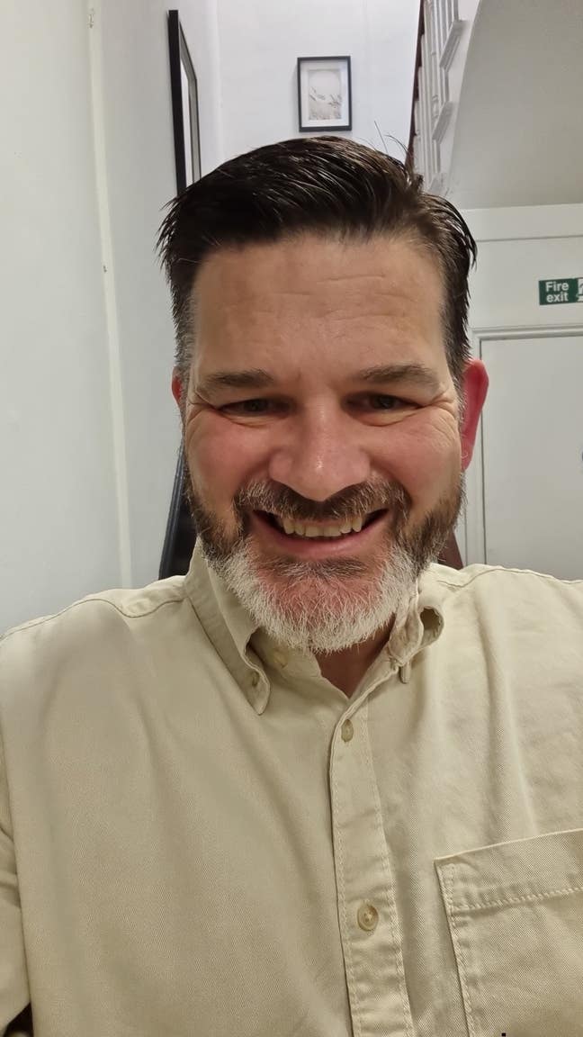 Looking for a large double room  Main Photo