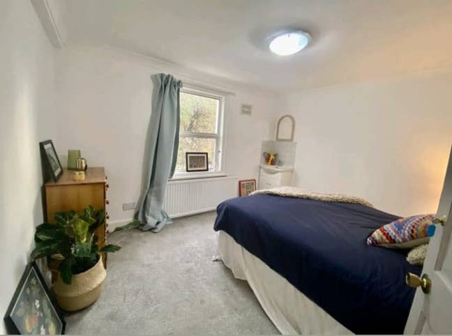 Zone 2 - Friendly house share - Double room Main Photo